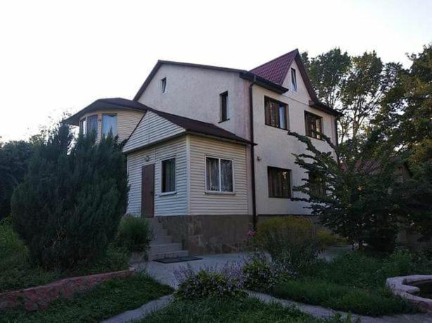 Куренiвський Двiр Kyiv Exterior photo